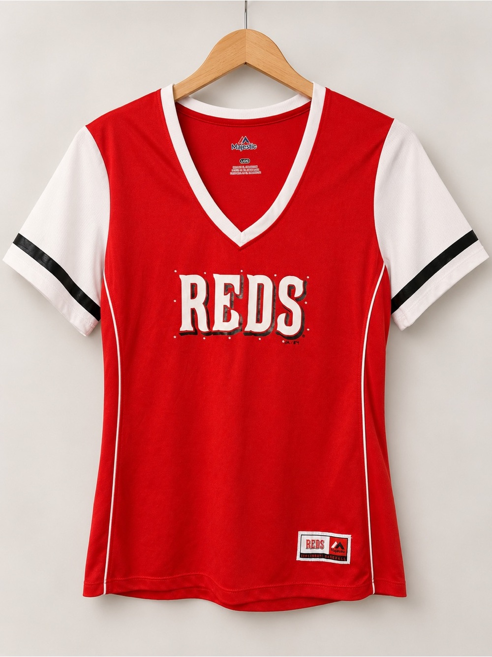 Cincinnati Reds Majestic Fan Fashion Jersey Top – Size Large